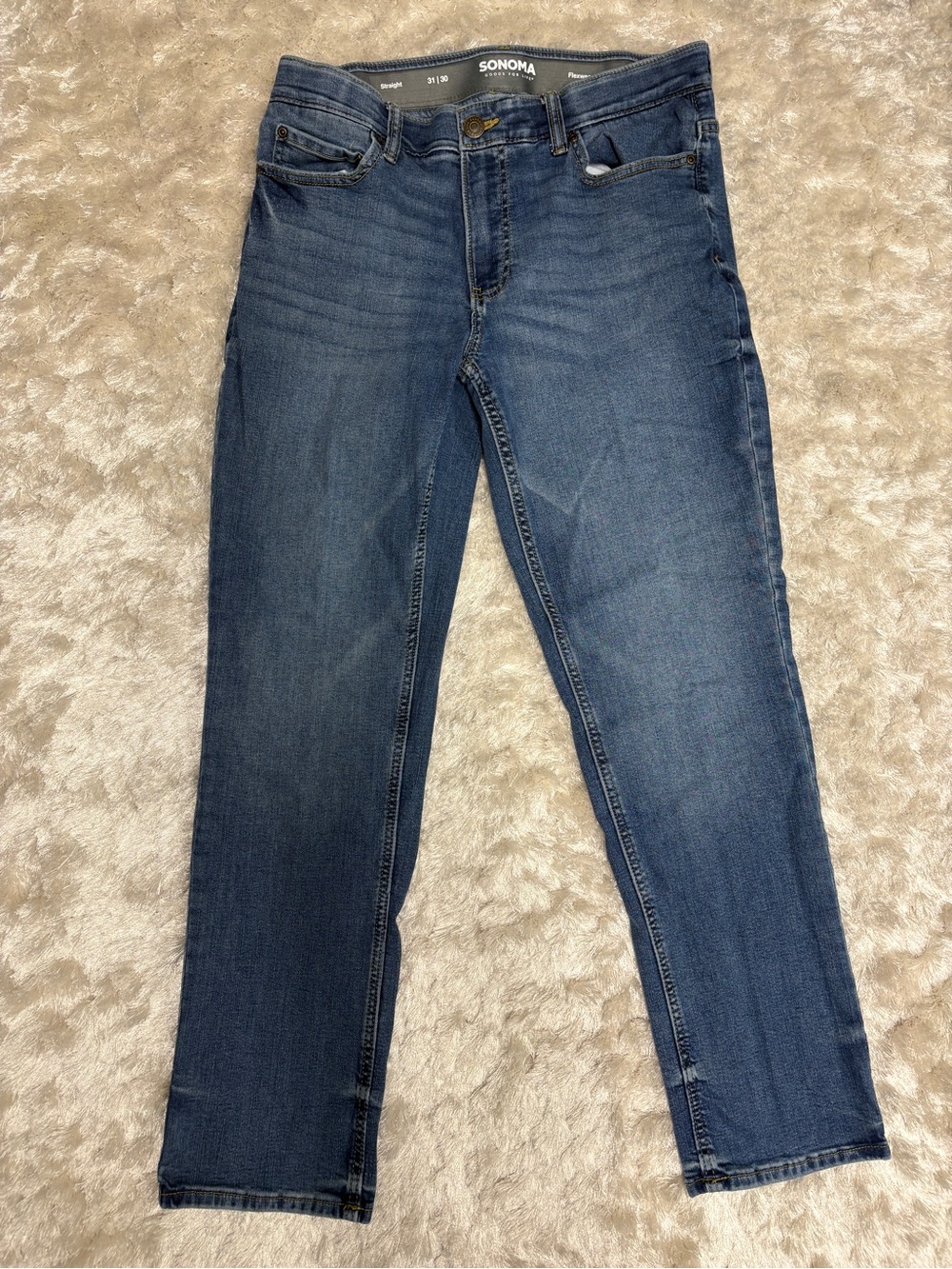 Sonoma Men’s 31/30 Straight Leg Flex Jeans: Pre-loved in good condition